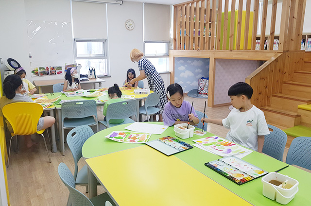 홀트수영다함께돌봄센터사업
